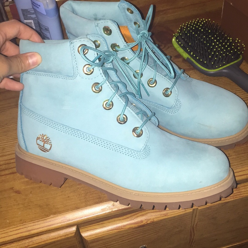 Blue timberlands